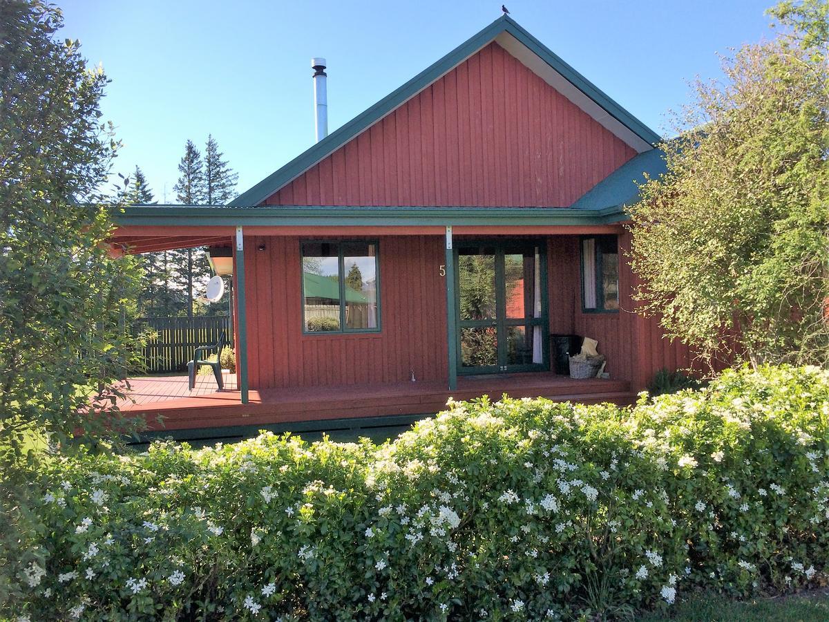 Cedar Chalets And Barkers Lodge Methven Exteriér fotografie